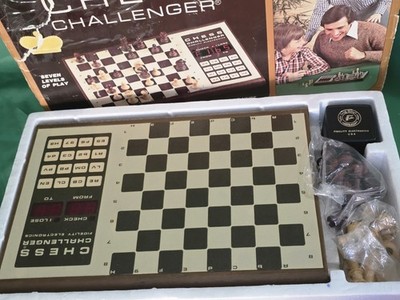 Vintage CHESS CHALLENGER Electronic Game 1977 Complete ORIGINAL BOX Fidelity