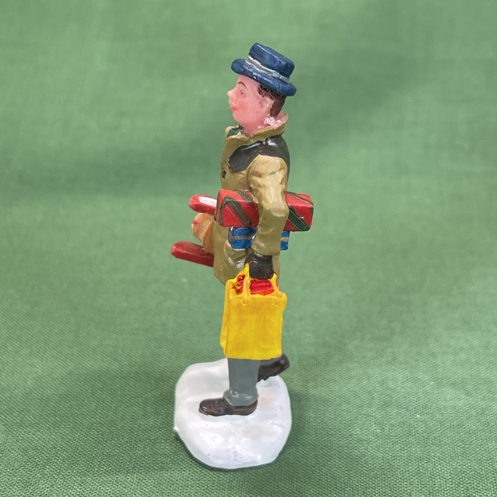 Lemax Village "THE NEW SLED" Man & Gifts Christmas Figure 1999 #92346 RETIRED