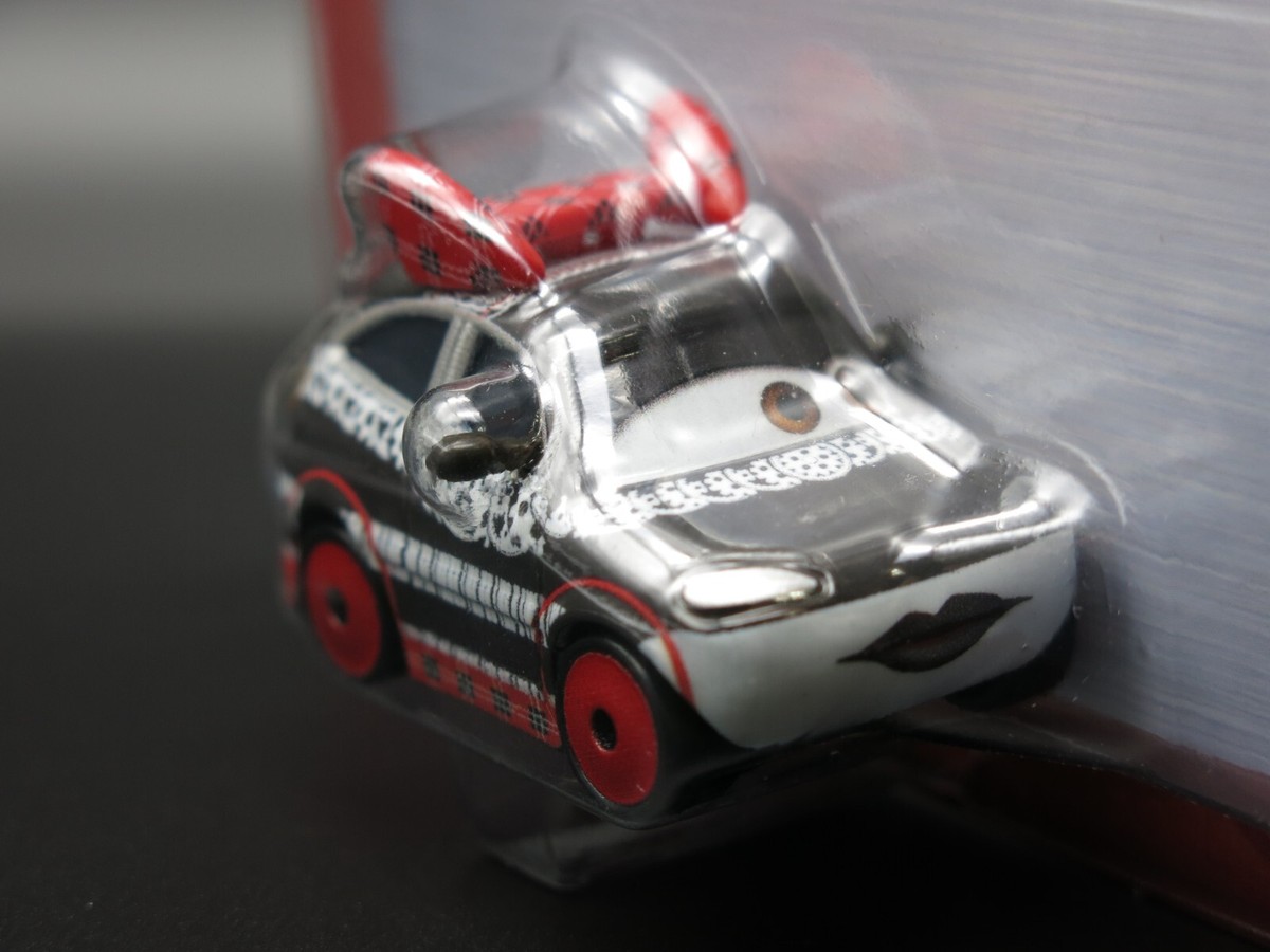 NEW 2022 DISNEY PIXAR CARS CHISAKI HHV86 1:55 SCALE DIECAST