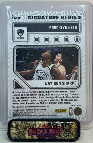 DAY'RON SHARPE AUTO 2023-24 DONRUSS OPTIC SIGNATURE SERIES GREEN PRIZM SS-DSP - Foto 3 di 3