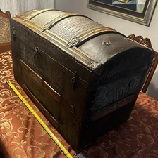 1800s Steamer Trunk, Alligator Version
