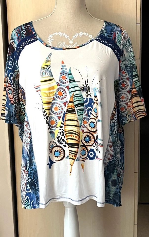 SUPERBE TOP PAUSE CAFE T52 BLANC MOTIFS MULTICOLORES DOS/COTES IMPRIMES - Photo 1/4