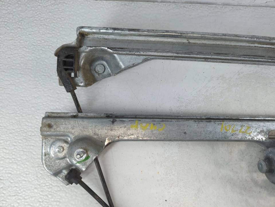 Chevrolet Avalanche 1500 Passenger Rear Right Power Window Motor UN2EJ - Image 4 of 4