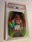 2021 Select Patrick Mahomes ll D/C GREEN YELLOW PRIZM-MINT 9