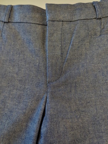 Banana Republic Sloan Straight Leg Pants Size 8 Chambray Navy Blue 396272 EUC - Picture 4 of 11