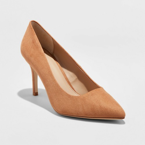 wide width nude pumps