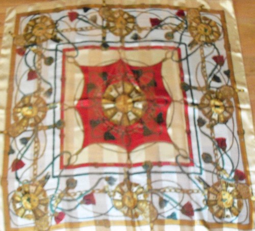 -WHITE GREEN RED TASSLES POLYESTER SCARF SARONG WRAP Apx 40" x40" HEAD HAIR WRAP - Picture 3 of 3