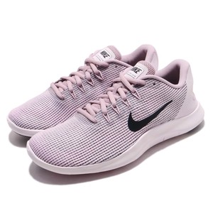 nike pink sneakers 2018