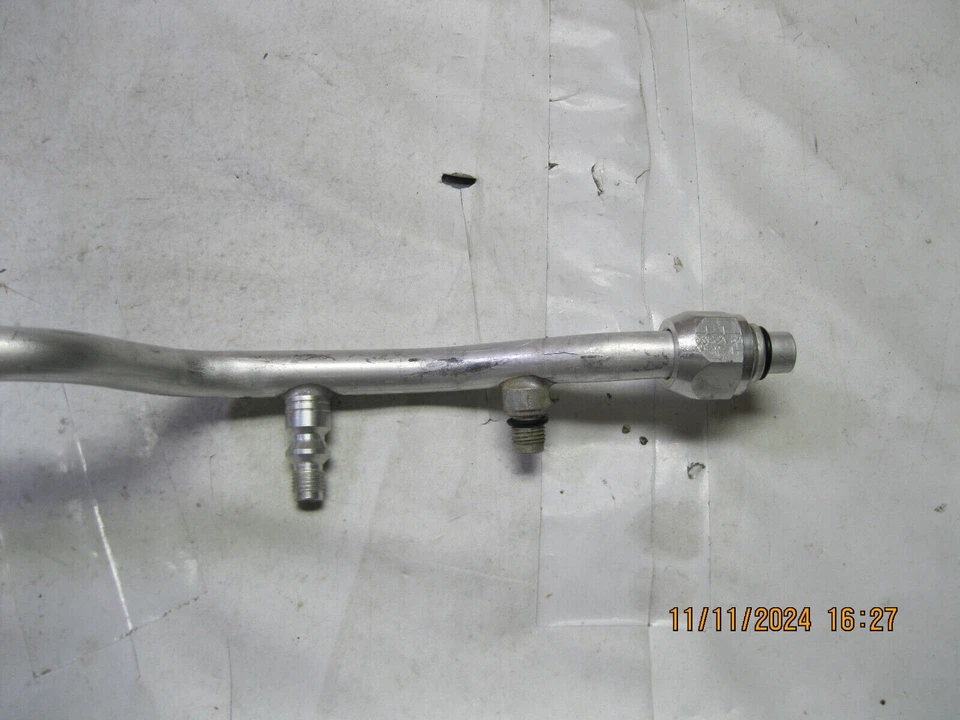 AcDelco 15-30210 22587824 A/C Compressor & Condenser Hose Assembly - Imagem 3 de 4