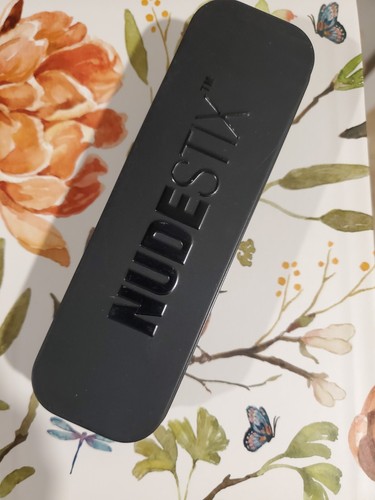Nudestix Sculpting Pencil Highlight Medium / Contour Deep - Picture 3 of 4