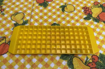 VTG MCM Beauty Flex By All-Power Mini Ice Cube Tray Twist To Eject Yellow