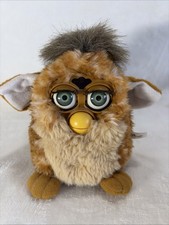 Vintage 1998 Tiger Electronics Furby Giraffe Orange Brown Spots Green Eyes Works
