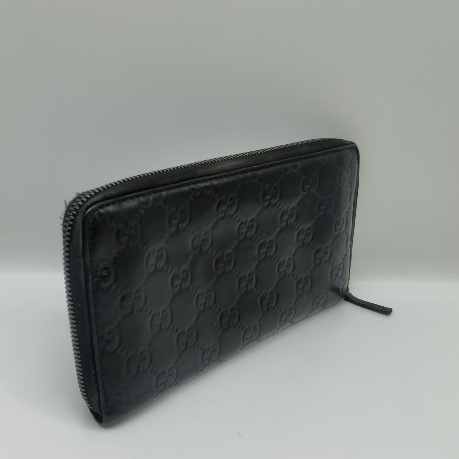 Gucci Interlocking GG Embossed Leather Zip Around Wallet - ## image 3