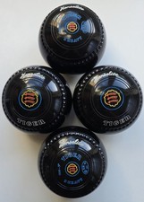 Henselite Tiger/Size 3 Heavy/Black & Blue Rings/"Three swords & Shield"Motif