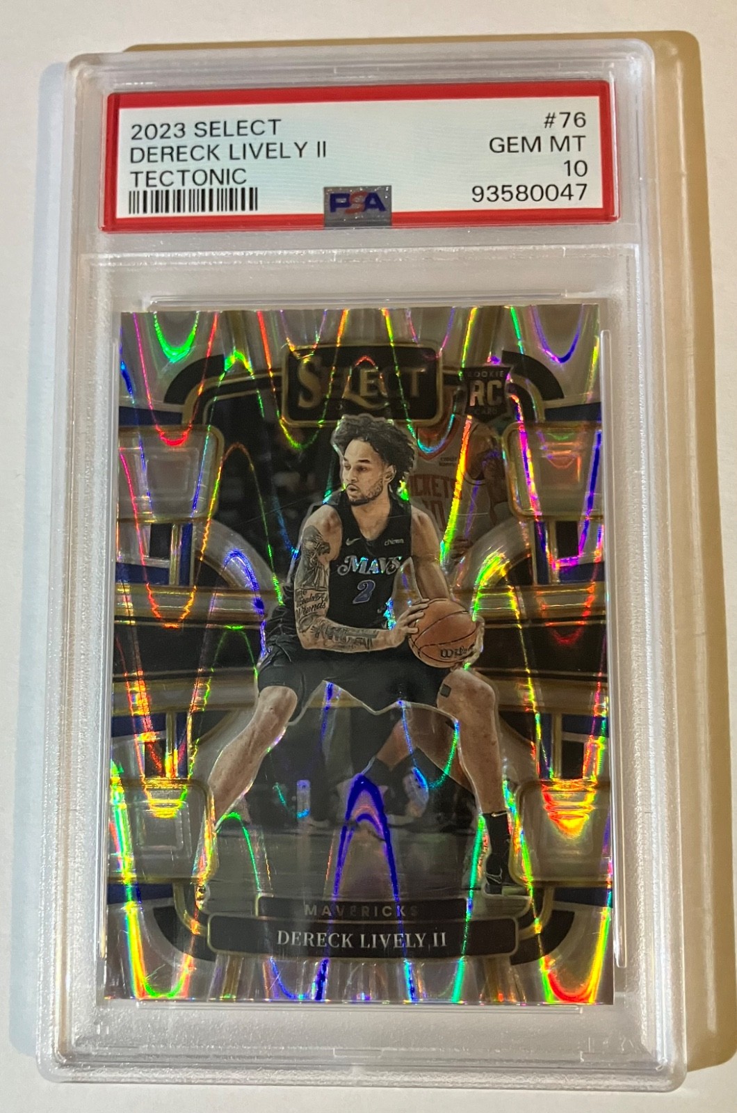 2023 DERECK LIVELY II TECTONIC PRIZM ROOKIE RC SELECT MAVS PSA 10 GEM MINT #76