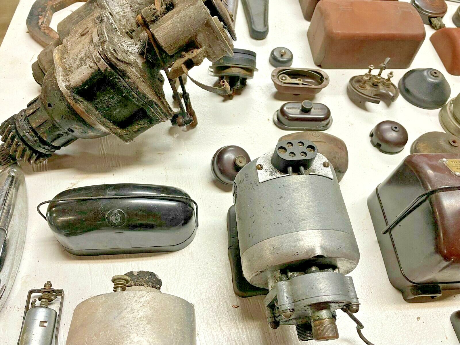 ROLLS ROYCE PRE WAR WRAITH PHANTOM SHELLEY SCREW JACK. MIGHT FIT DERBY BENTLEY ?