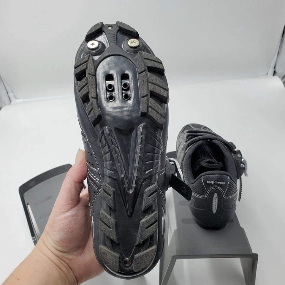 SERFAS Womens Black Leather Mesh Cycling Shoes Road Bike Black White Sz 39/6.5 - Image 4 of 4