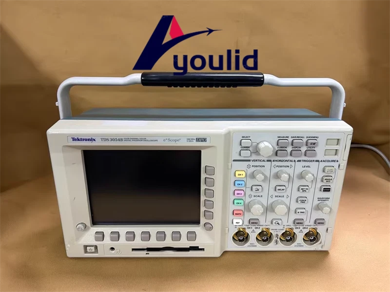 Tektronix TDS3054B 4 Channel Digital Color Oscilloscope 500 MHz, 5 GS/s TESTED - Image 2 of 4
