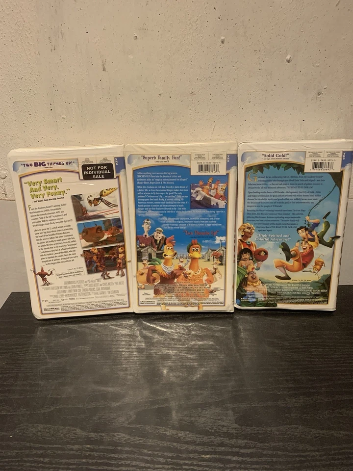 DreamWorks Animation Chicken Run Antz El Dorado Clamshell VHS Lot 2 Foto 3 de 4