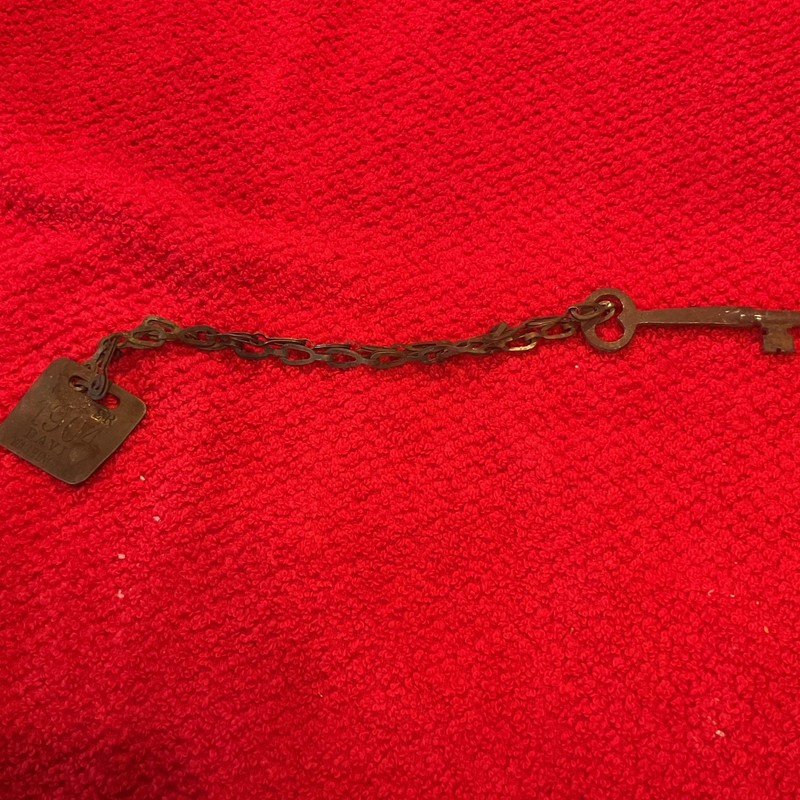 Vintage Skeleton Key on Chain w Brass Tag 1904 Dayton WA DAVE 904 tool checkout