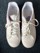 Nike Court Royale Size 6Y Girls Shoe WORN ONCE