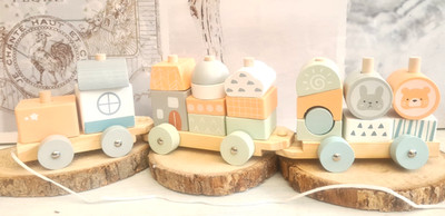 Holz Eisenbahn Zug Set Kinder Spielzeug Geschenk Lokomotive stapelbar Steckspiel