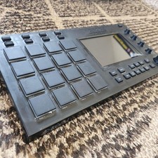 AKAI Professional MPC Touch Music Production Controller 16 Pads Touchscreen Used