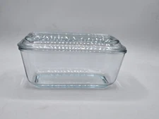 Glass Rectangle Refrigerator Dish With Ribbed Lid