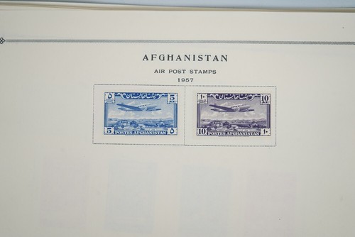 AFGHANISTAN 1910–1960s COLLECTION OF 425+ STAMPS MINT & USED ON SCOTT PAGES - Picture 24 of 24