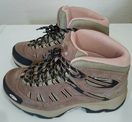Bota de Senderismo Para Mujer M Hi-Tec Bandera Tiro Medio Impermeable, Taupe/Rubor Talla 7.5 - Imagen 2 de 11