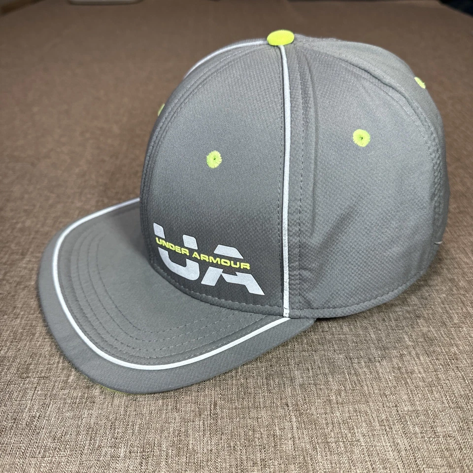 Gorra Under Armour para hombre L XL banda reflectante gris grafito amarillo Foto 2 de 4