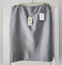 Armani Collezioni Silk Blend Skirt Color: Silver Gray Size: 4 TG 40 CM148