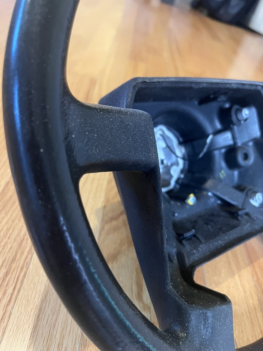 Volvo 240 1990 1991 1992 1993 Black Steering Wheel 3516352 OEM for