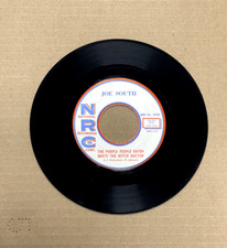 JOE SMITH NATIONAL RECORDING CORP 45 THE PURPLE PEOPLE EATER MEETS THE WITCH DR JOE SMITH NATIONAL RECORDING CORP 45 THE PURPLE PEOPLE EATER MEETS THE WITCH DR