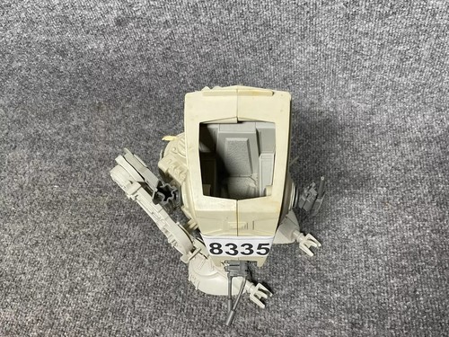 ⭐ Hasbro Star Wars AT-ST Scout Walker — For Parts Only (Non-Functional) 🛠️ - Picture 7 of 11