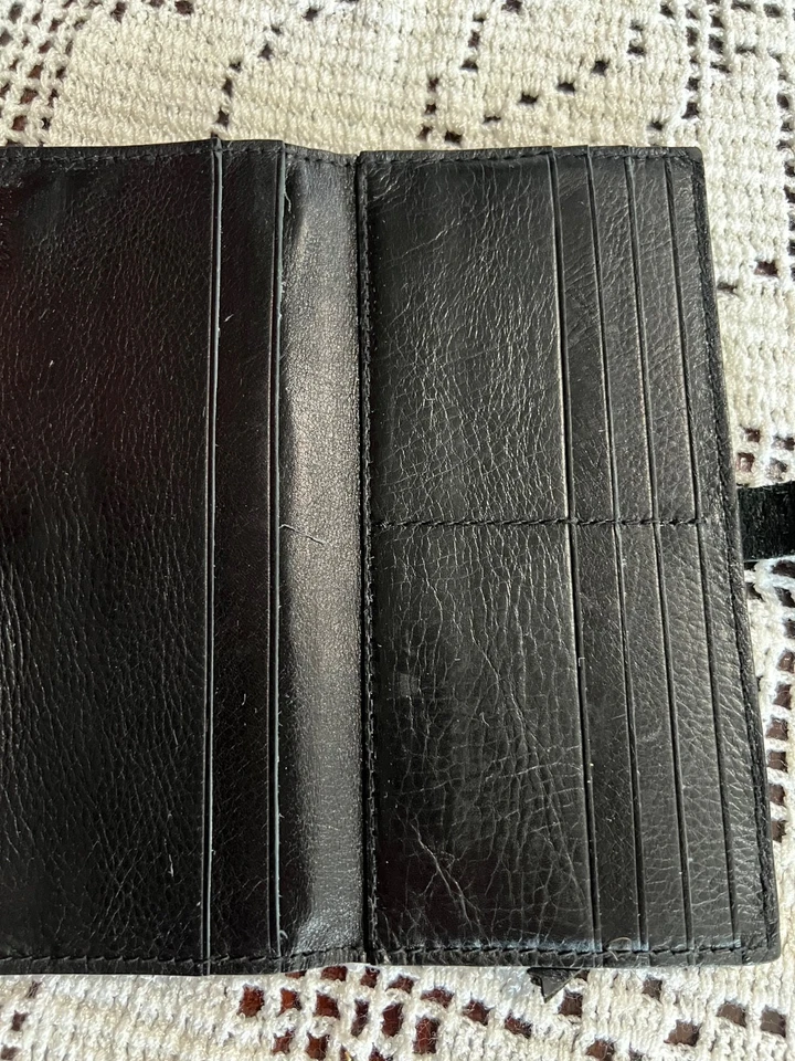 Cartera de cuero Madewell The Post negra larga multibolsillo  Foto 3 de 4