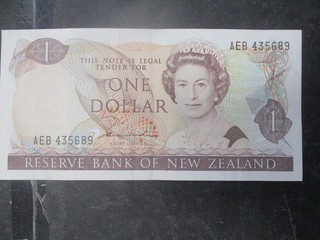New Zealand Banknotes: $1 Circulated Great Item Must Have (T7287