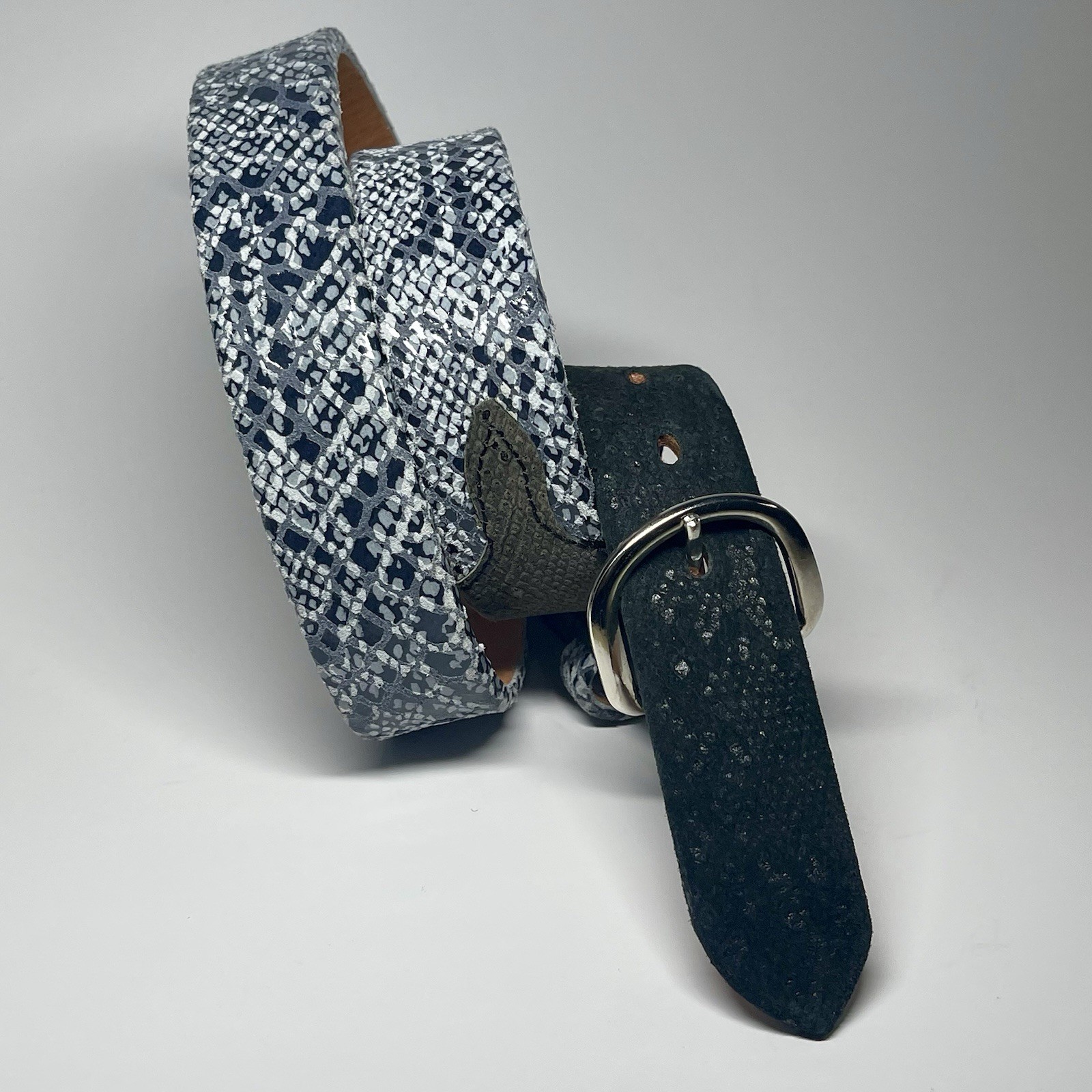 Western Leather Belt Men’s 34-39” x 1.25” Snakeskin Embossed Blue Gray