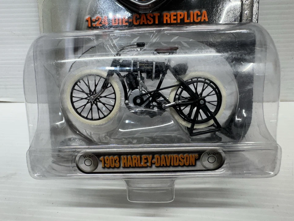 Harley-Davidson Maisto 2003 1903 escala 1:24 Foto 2 de 3