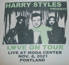 HARRY STYLES LOVE ON TOUR T SHIRT SzL PORTLAND OREGON 11/8/2021 CONCERT SHOW