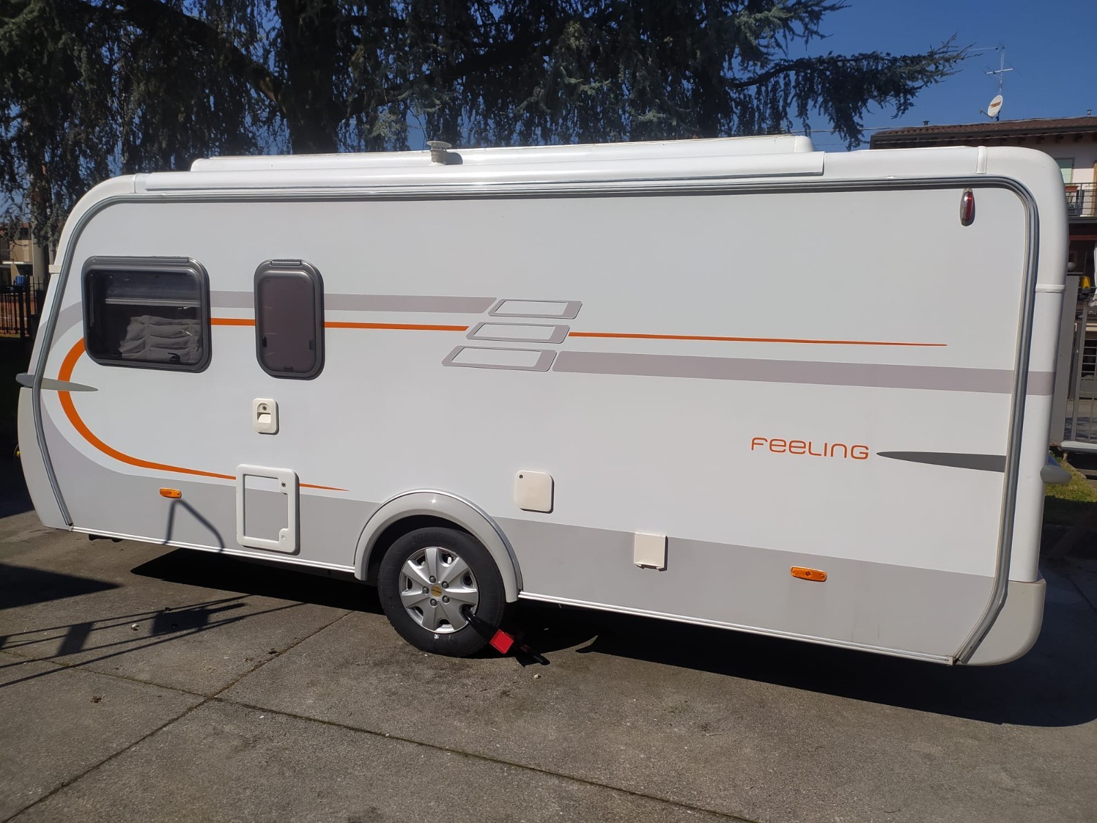 Roulotte Hymer-Eriba 425 Feeling Usata foto 3