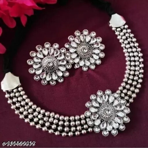Set Girocollo Indiano Elegante per Donna foto 2