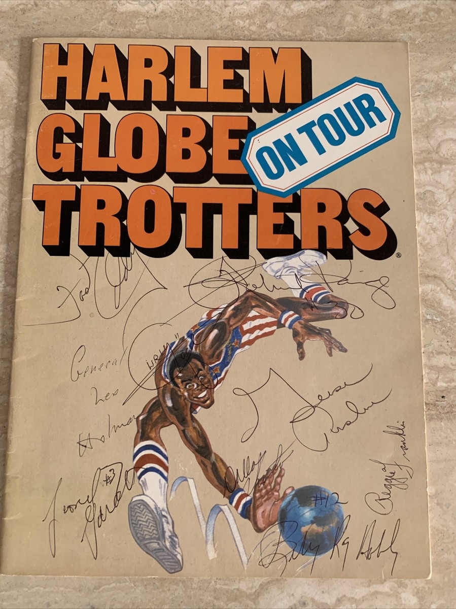 Harlem Globetrotters On Tour souvenir program 1979 Haynes Curly