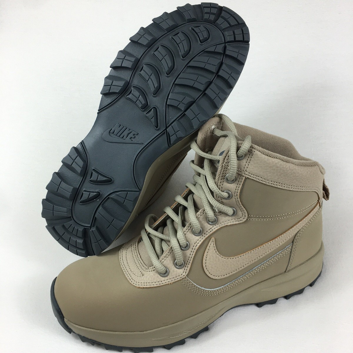Nike Manoadome Khaki Boots Men display picture 2
