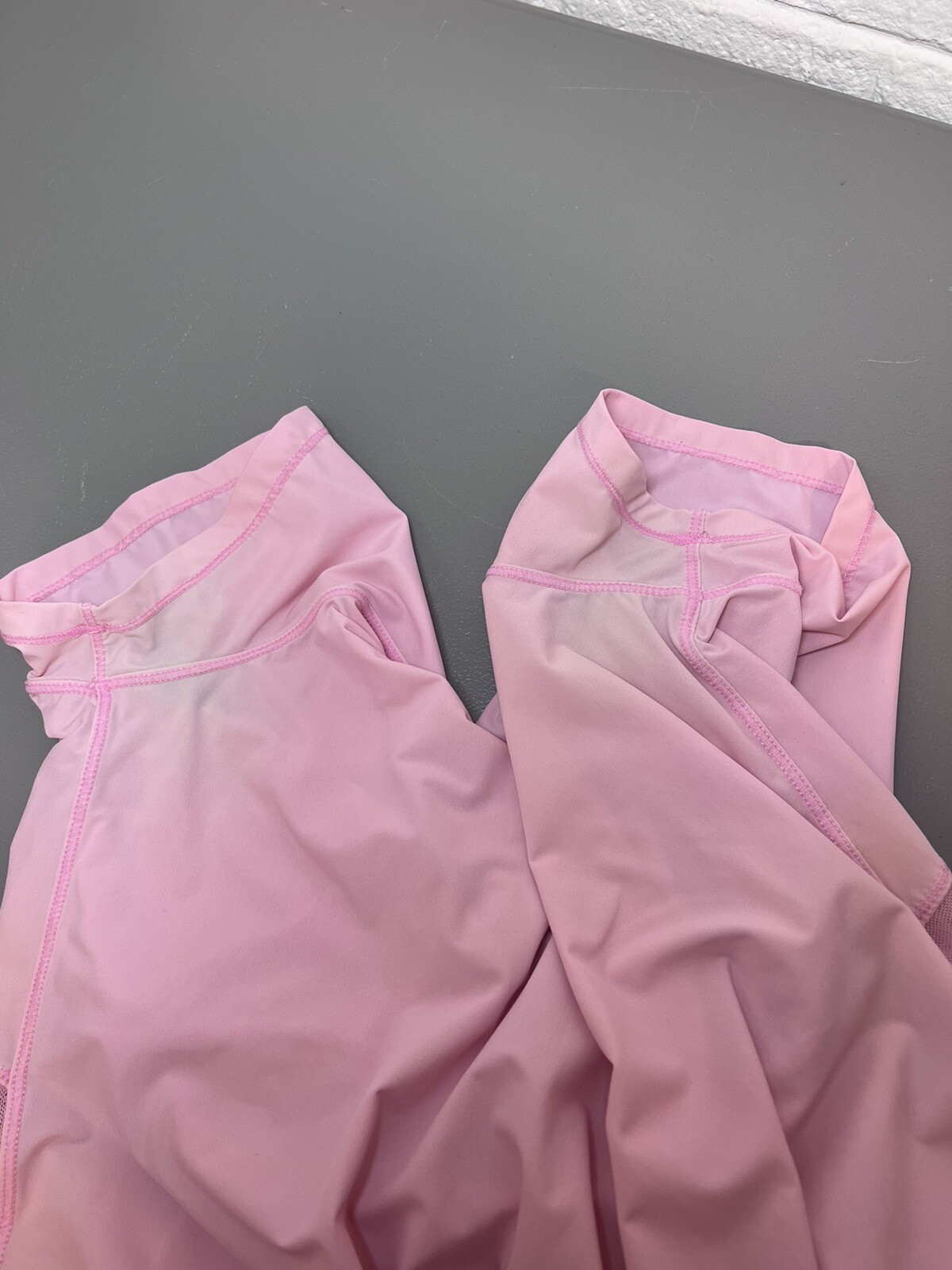 Zyia Women's Lightweight Panel Split Back Mesh T-… - image 7