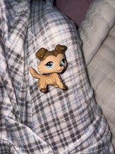 Littlest Pet Shop Carly Brown With Blue Eyes