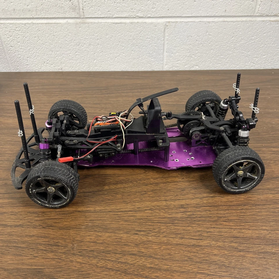 HPI Nitro RS4 2 Car With Extra Parts Body 1/10 UNTESTED - Image 3 of 4