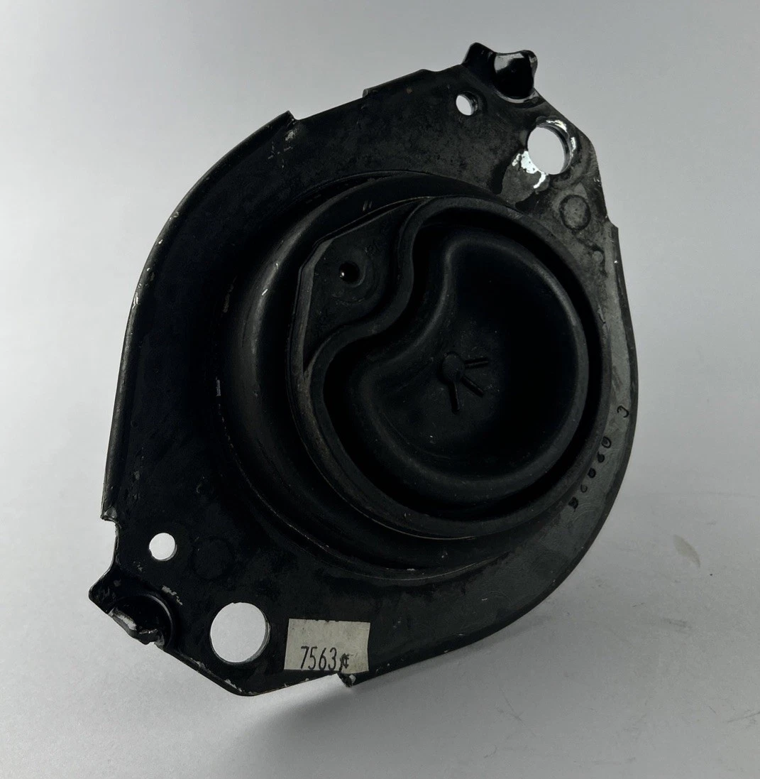 Mopar 68252522AB Engine Mount Isolator Right Side OEM Used photo 2