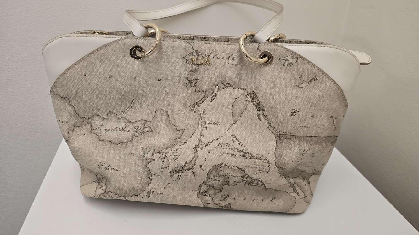 borsa alviero martini Con certificato di autenticità