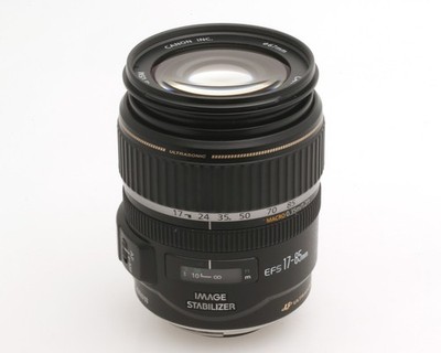 Canon EOS Zoom Lens EF-S 17-85 mm 1:4-5,6 IS USM